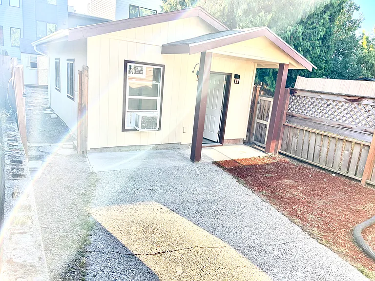 9222 Mary Ave NW #B — Photo 15