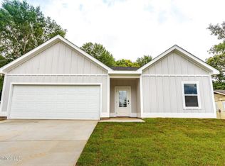 88160 Golf Club Dr, Diamondhead, MS 39525