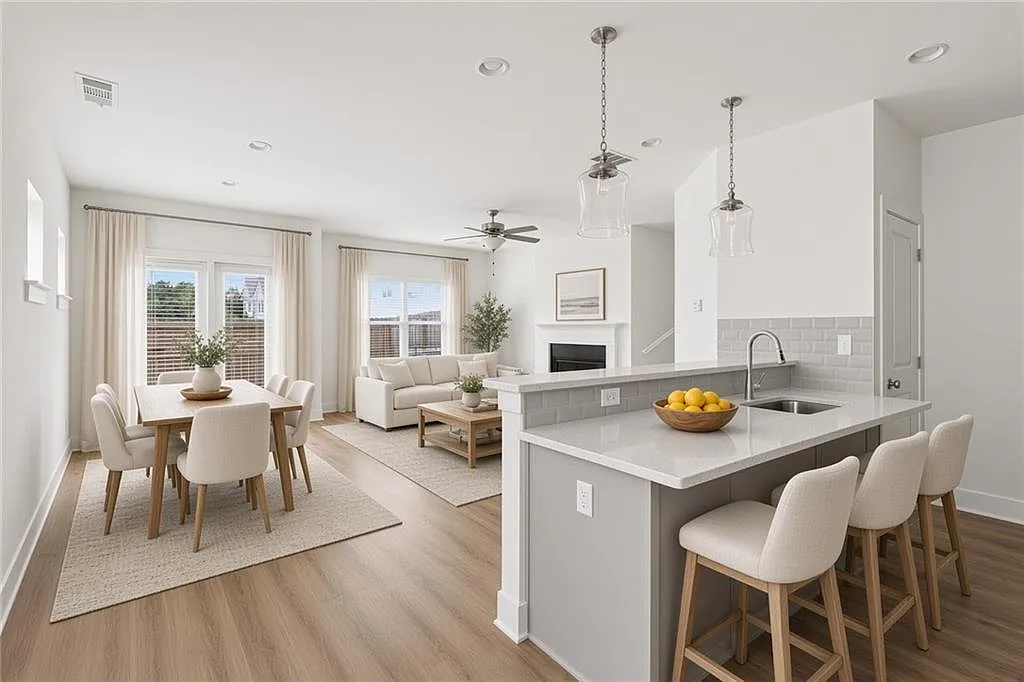 3 bed, 2.5 bath, 1495 sqft, $2,195 — Photo 3