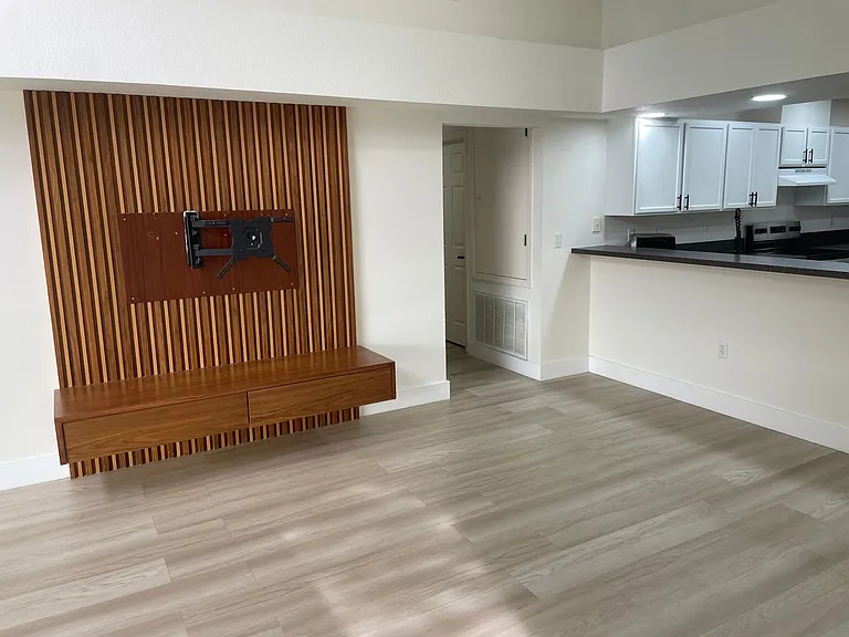 658 Sierra Cir — Photo 30