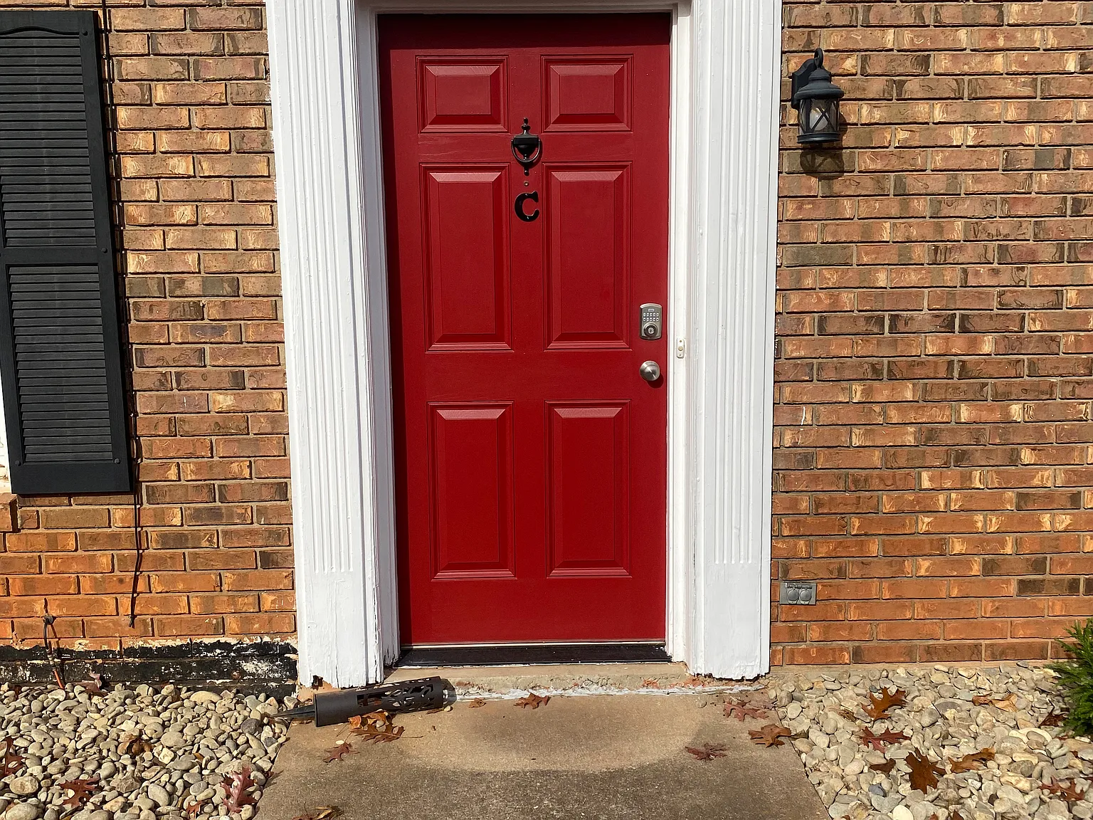 112 Stonecreek Dr — Photo 2