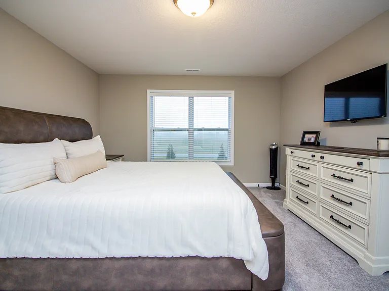 444 Brescia Dr — Photo 15