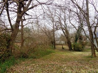 623 N Jackson St, Campbellsville, KY 42718