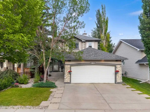 163 W Lakeview Pass, Chestermere, AB T1X 1H6
