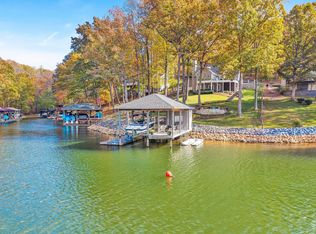101 Elm Ct, Moneta, VA 24121