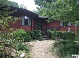 2833 Arthurs Ln, Lenoir, NC 28645