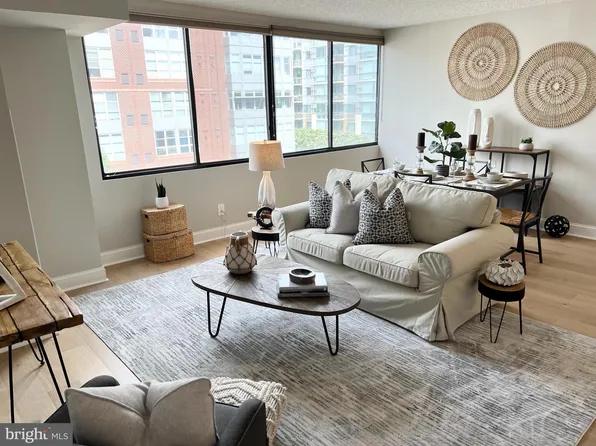 1245 13th St NW APT 614, Washington, DC 20005