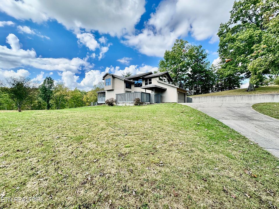 1st image of 1065 Poplar Ln