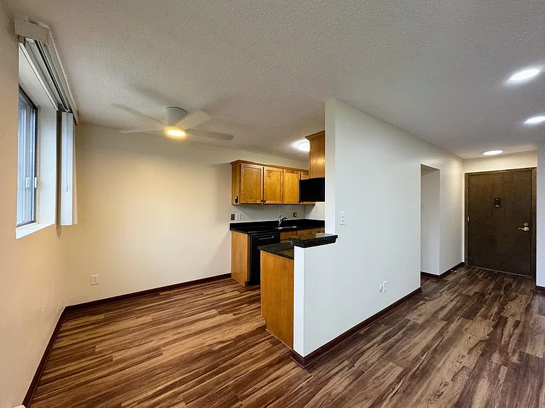1480LLC — Photo 28