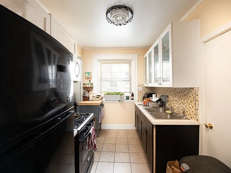 14 Melvin Ave #10 — Photo 17