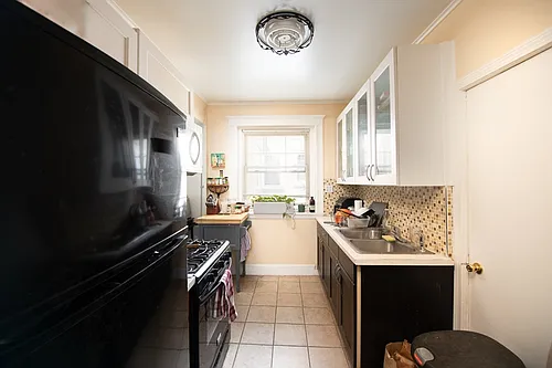 14 Melvin Ave #9 Photo 1