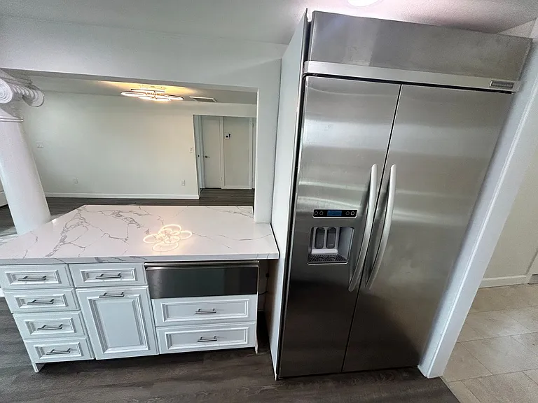 1525 W Orangeburg Ave — Photo 8