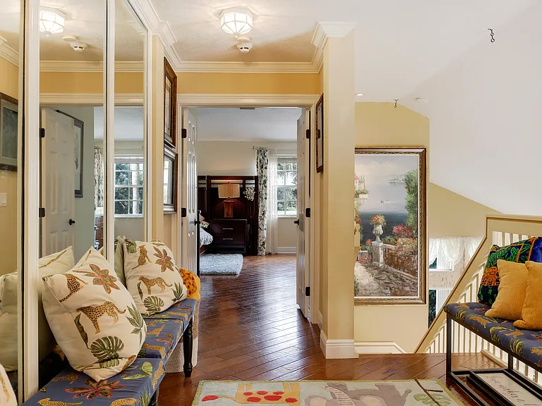 2070 Chagall Cir — Photo 36