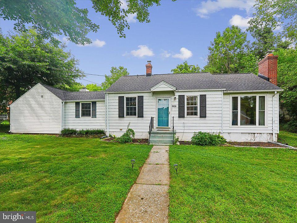 1st image of 4247 Warren St