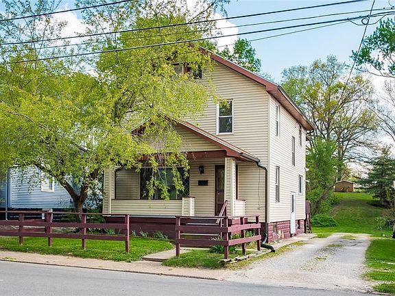 4th image of 954 Pershing Rd