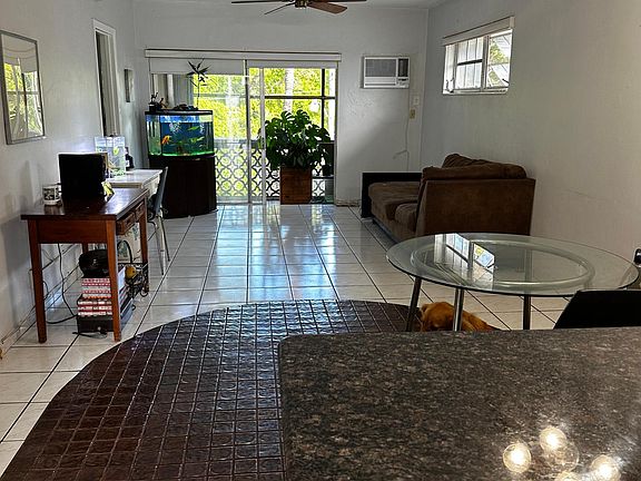 3rd image of 6580 Santona St #31
