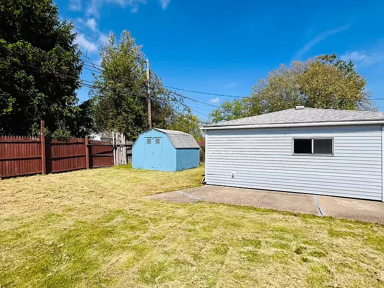 68 Bellhurst Rd — Photo 3