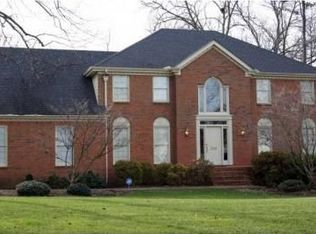 9338 Royal Mountain Dr, Chattanooga, TN 37421