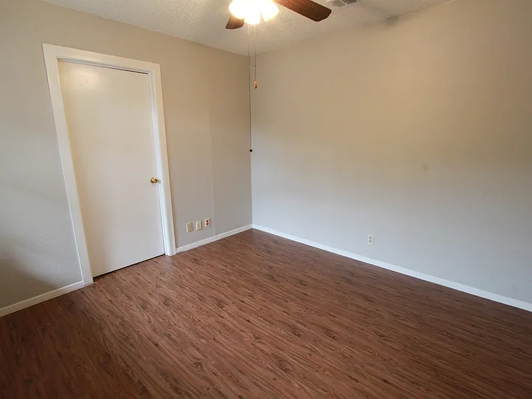 6606 Betty Cook Dr — Photo 21