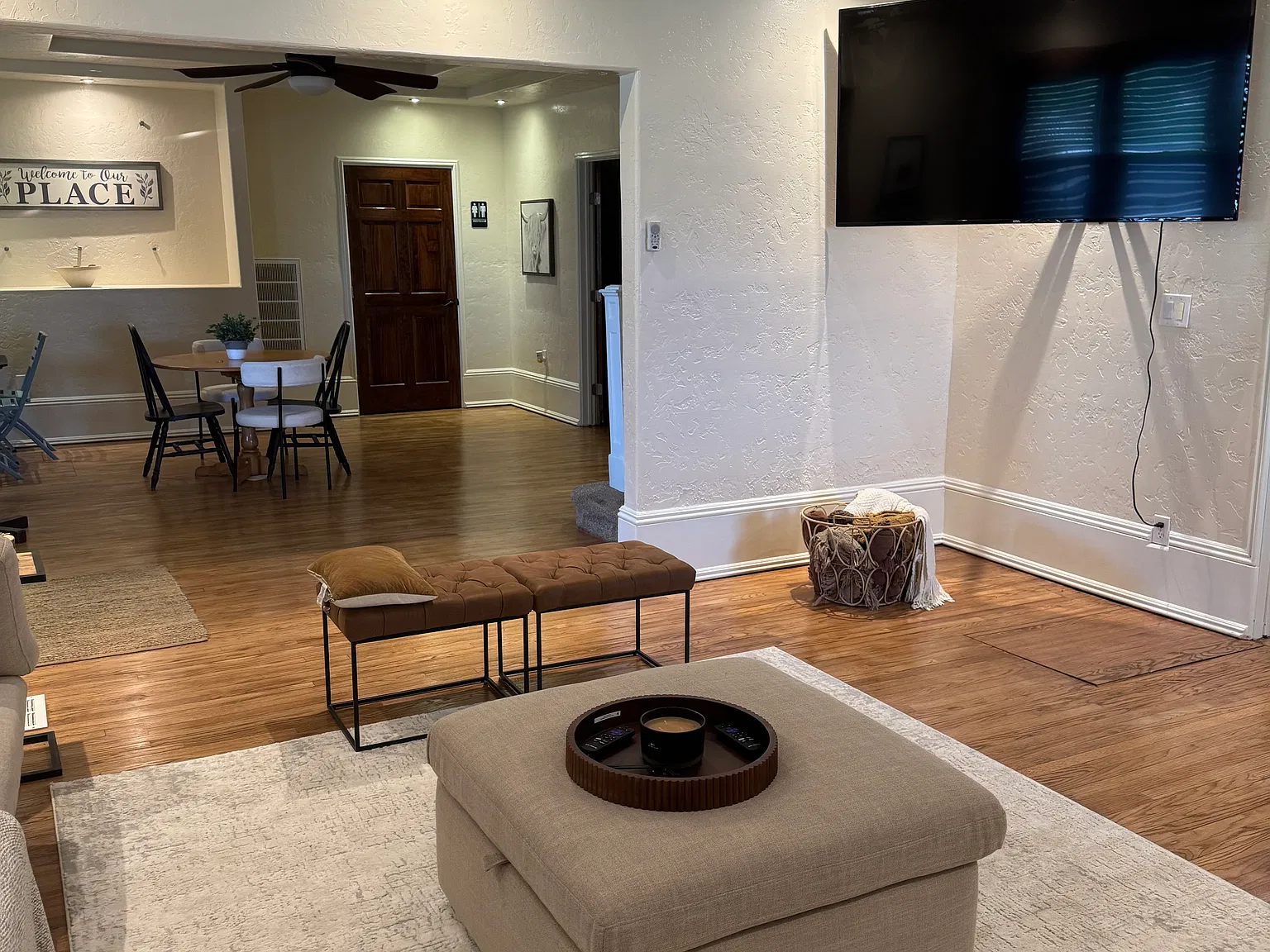 3 bed, 2.5 bath, 2100 sqft, $4,920 — Photo 4