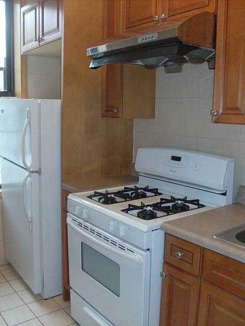1st image of 789 Washington Ave