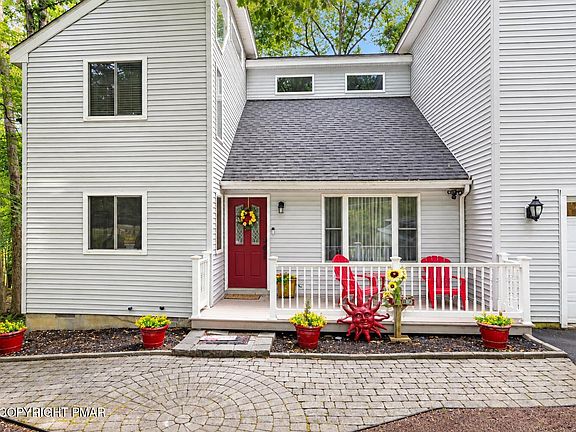 4th image of 203 Saint Andrews Dr