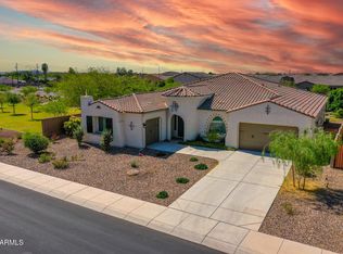 9157 W Country Club Trl, Peoria, AZ 85383