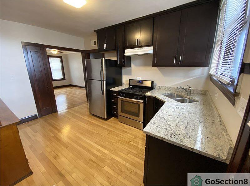 1st image of 2507 N Lockwood Ave #2