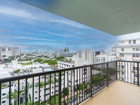 3rd image of 1800 Collins Ave APT 10D