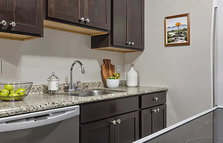 Sterling Park Apartments — Photo 29