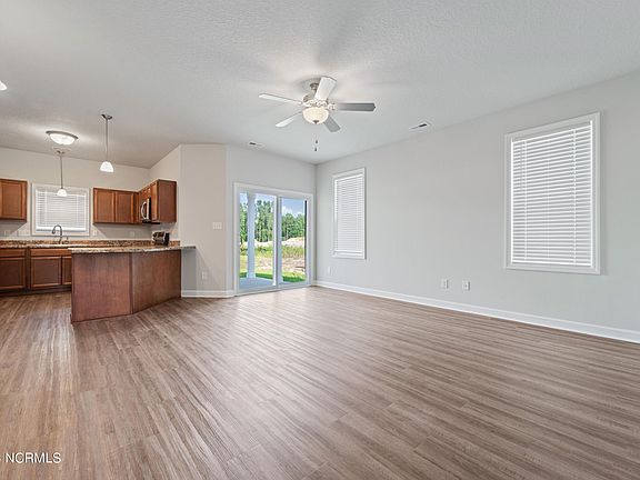 5th image of 231 Shallowbag Bay Ln