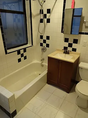 Rented by Authentic Realty | media 27