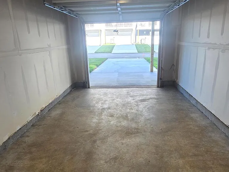 52 Aloma St — Photo 14