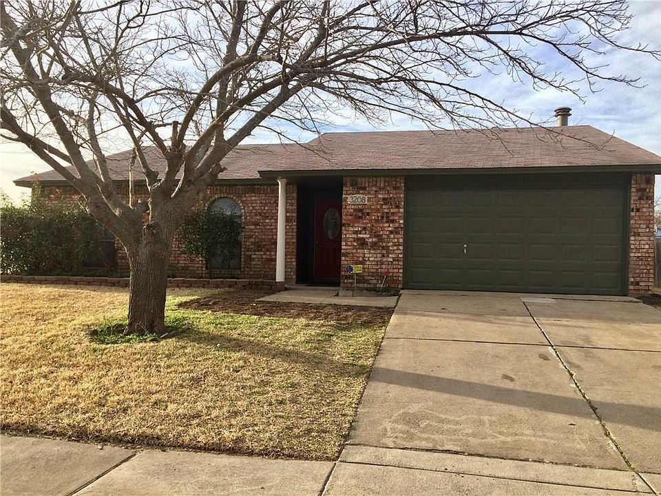 1st image of 3208 Merrimac Dr