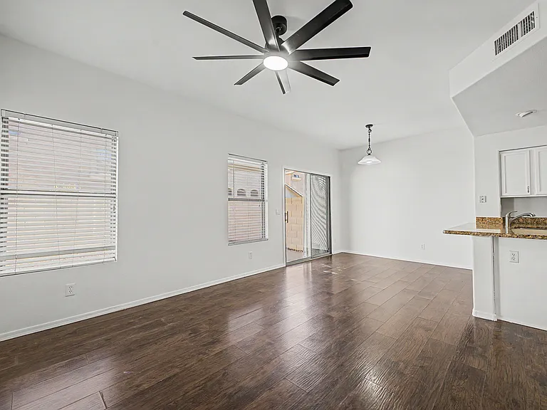 8371 W Melinda Ln — Photo 6