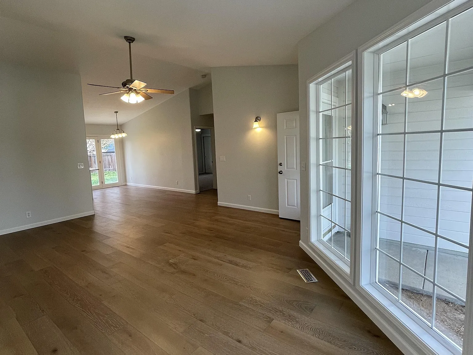 2187 East Katelyn Drive - 1 — Photo 3