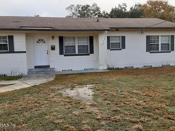 2nd image of 2455 Ormsby Cir W