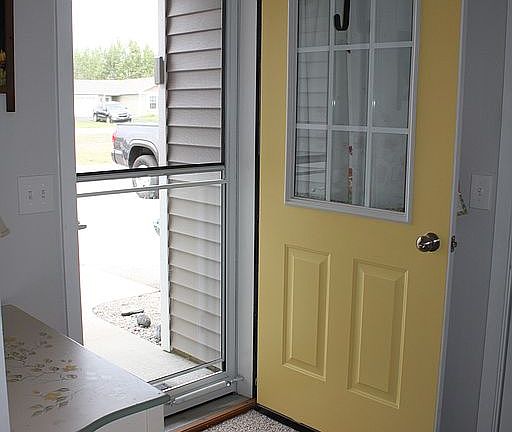 2nd image of 9456 Kingsfield Dr