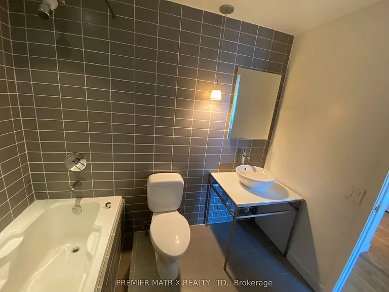 75 Portland St #514 — Photo 11