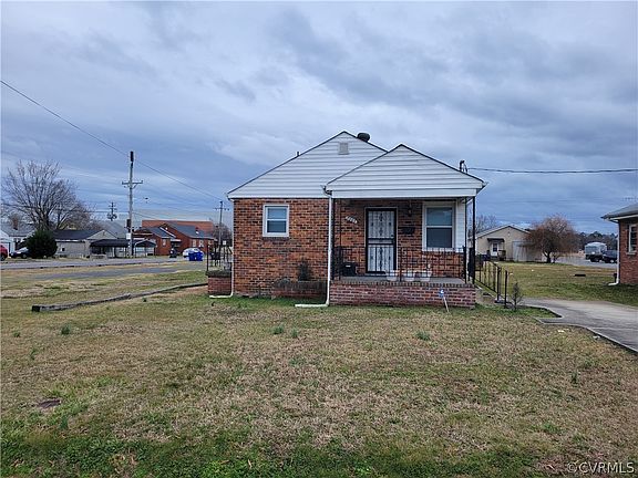 2nd image of 3603 South St