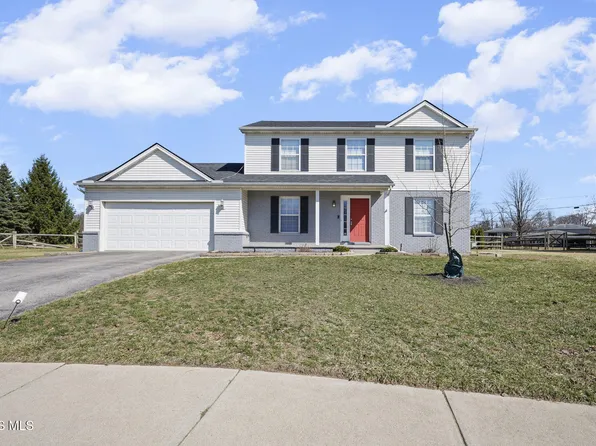 7605 Waterpoint Ct, Holland, OH 43528