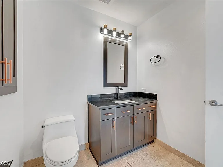 4575 Dean Martin Dr #602 — Photo 26