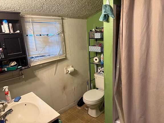 5th image of 409 Progress Rd