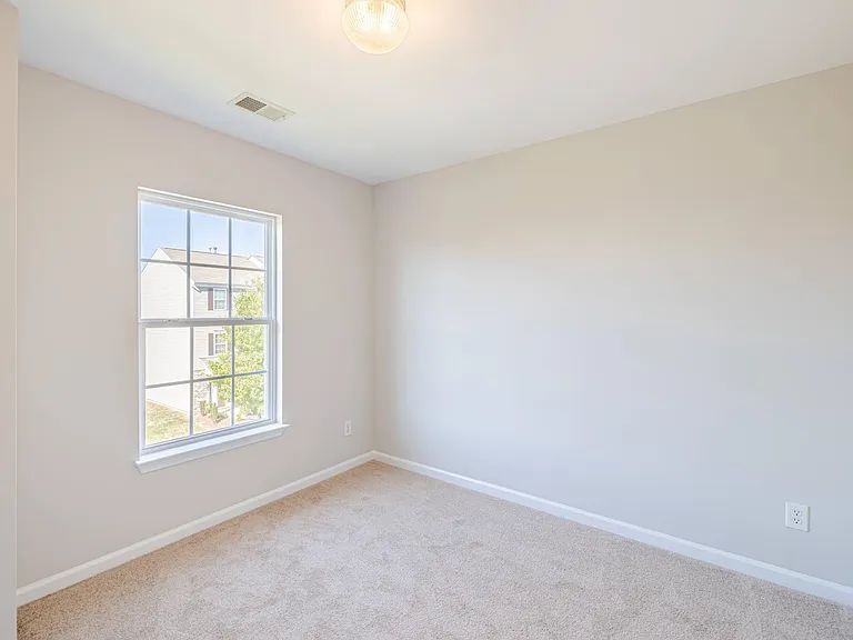 14106 Winford Ln — Photo 24