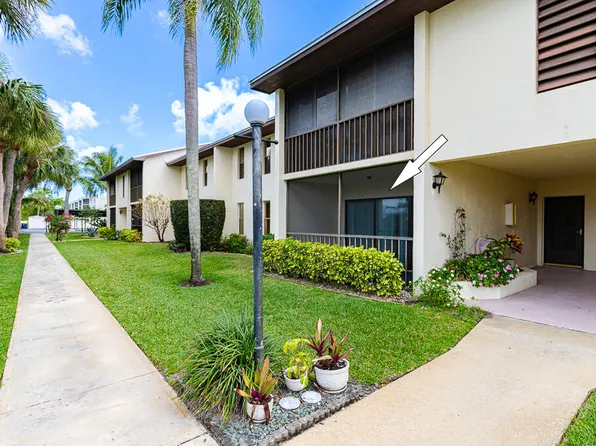 200 SE Four Winds Drive #114, Stuart, FL 34996