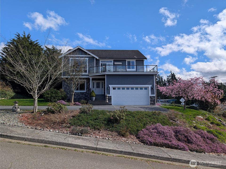 1st image of 660 Parkside Place