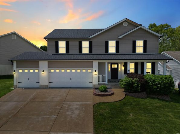 527 N Milford, Hillsboro, MO 63050