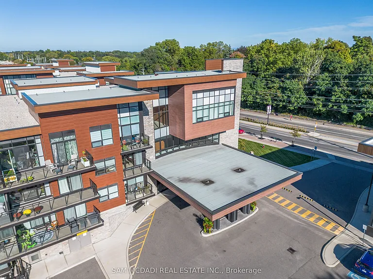 1575 Lakeshore Rd W #GR33 — Photo 1