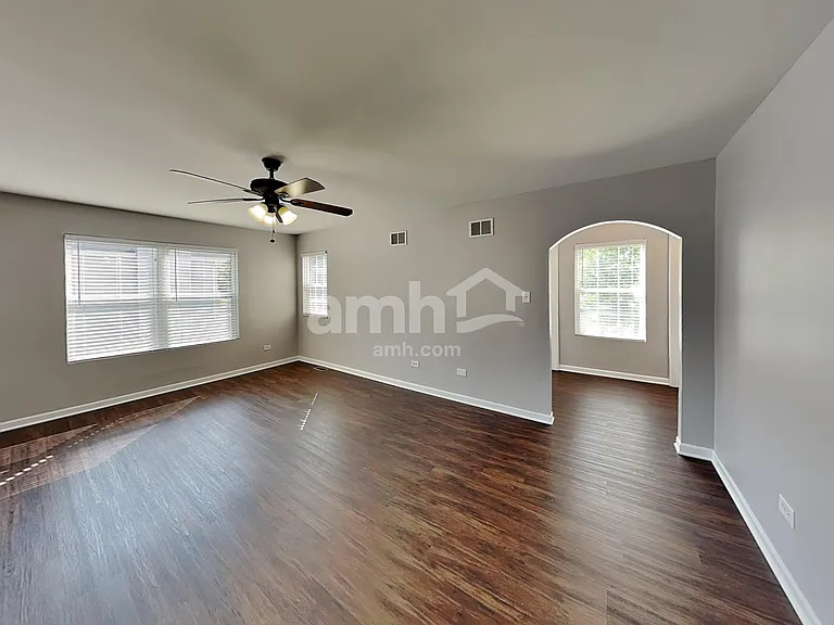 5301 Meadowbrook St — Photo 12