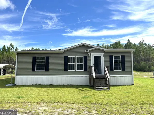 7391 Suwannee Chapel Rd, Waycross, GA 31503